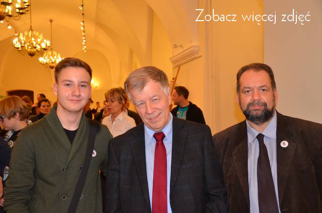 Kliknij i zobacz wi�cej zdj��