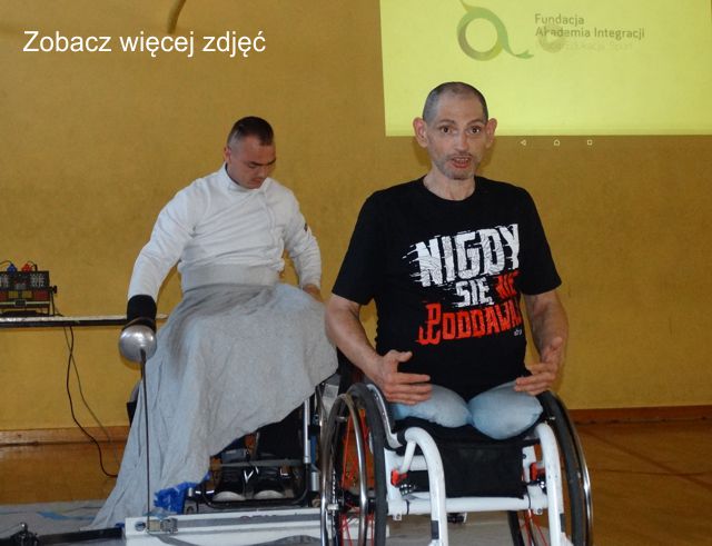 Kliknij i zobacz wi�cej zdj��
