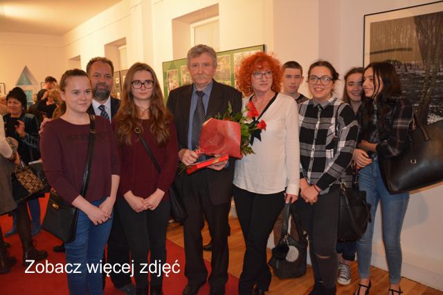 Kliknij i zobacz wi�cej zdj��