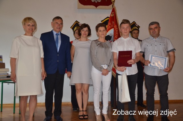 Kliknij i zobacz wi�cej zdj��